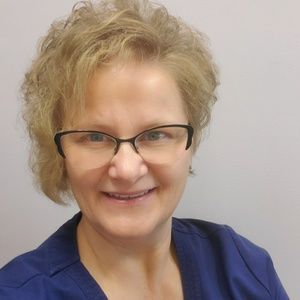 Meet your Posher, Roxanne